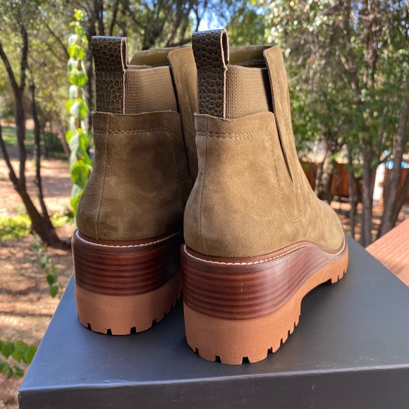 🍁NEW🍁 Vince Camuto Dendra Bootie - Picture 3 of 11